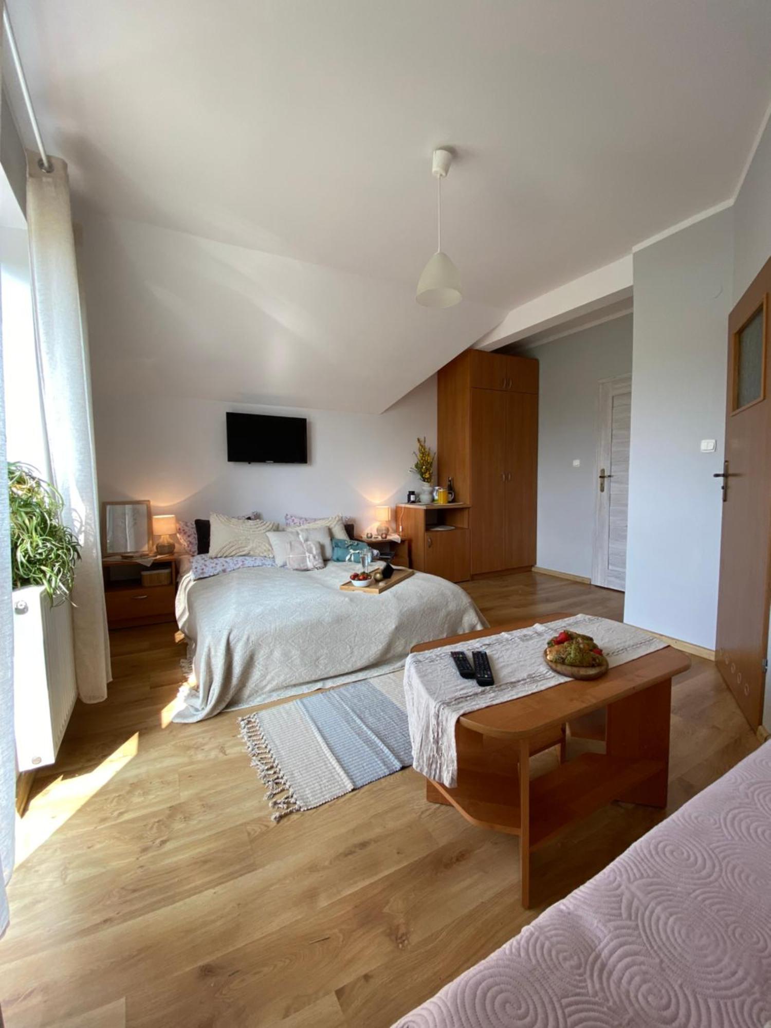 Kasprowa Dolina Hotel Jarosławiec Kültér fotó